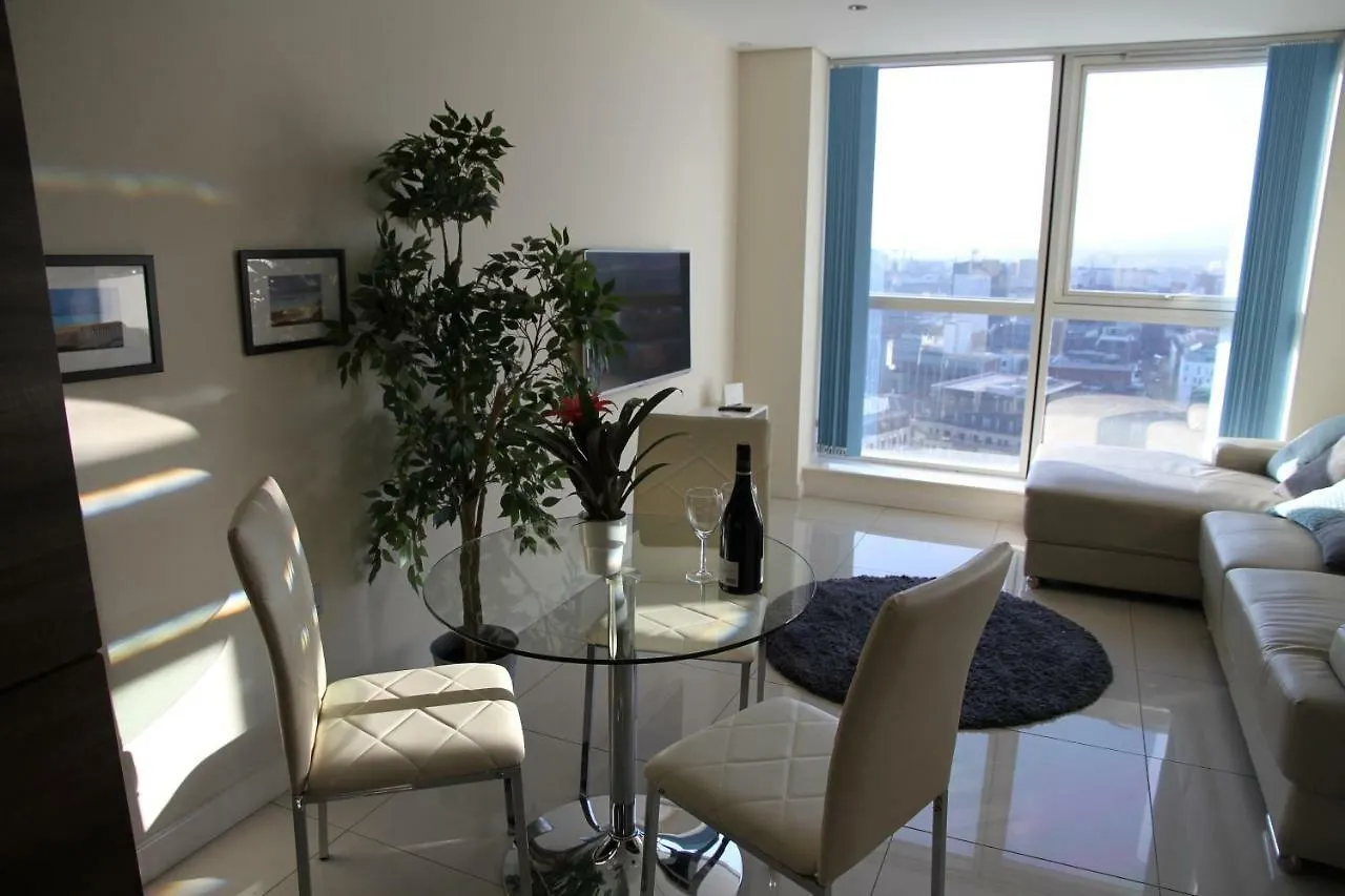 City Centre Apartments Belfast 0*,